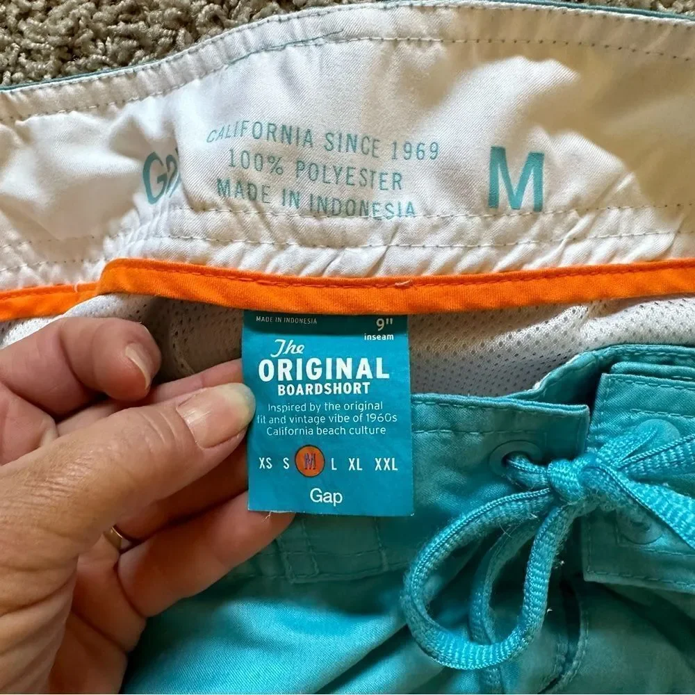 Gap board short size M
